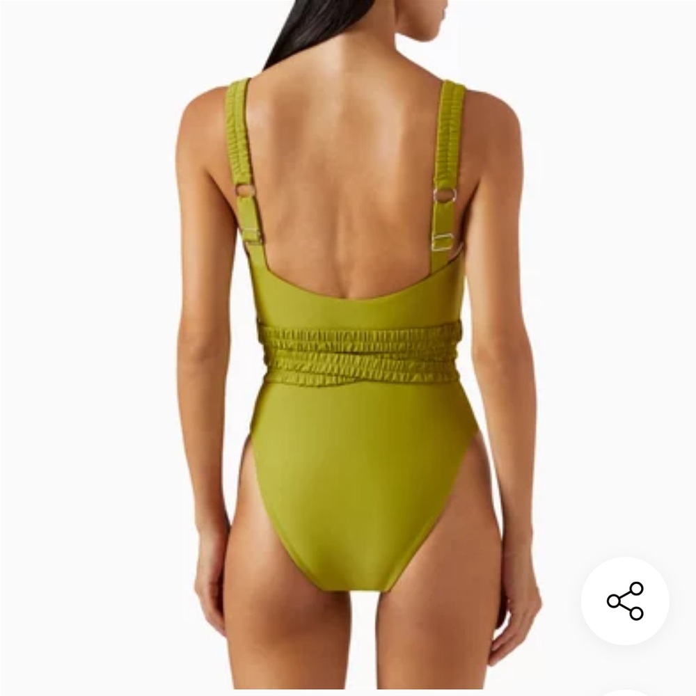 Andrea Iyanna’s one piece swim suit - Picture 8 of 9
